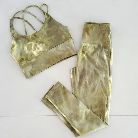 Tie Dye Sport Set- Leggings + Bra - Picture 1 of 4